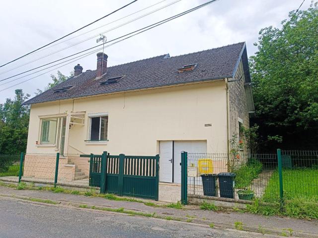 Maison vente à Compiègne, Nampcel
