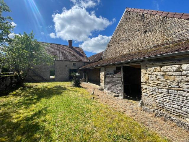 Maison vente à Montbard, Nesle-et-massoult