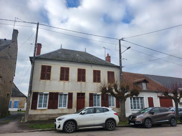 Maison vente à Saint-Amand-Montrond, Ourouer-les-bourdelins
