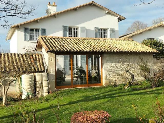 Maison vente à Niort, Périgné