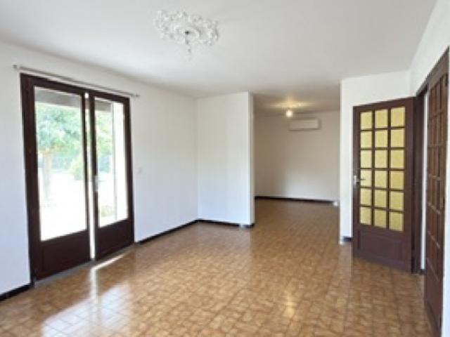 Maison vente à Carpentras, Pernes-les-fontaines