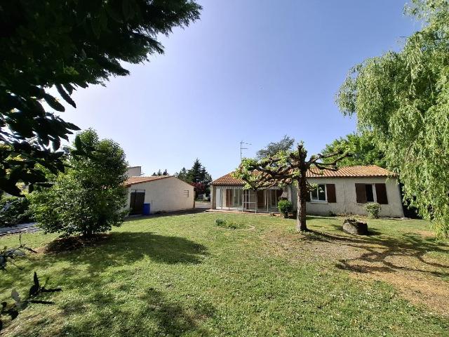 Maison vente à Saintes, Pessines