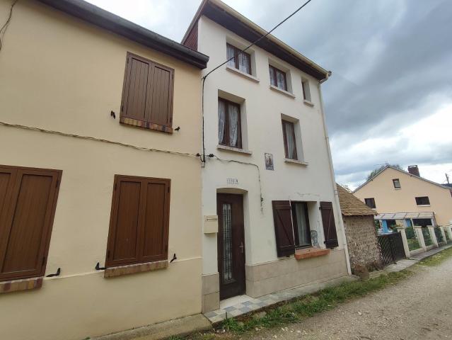 Maison vente à Rouen, Petit-couronne