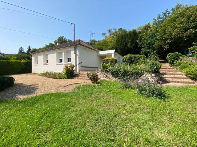Maison vente à Vire, Pierres