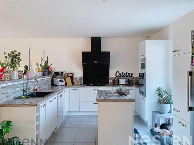 Maison vente à Saintes, Pisany