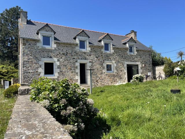 Maison vente à Guingamp, Bretagne