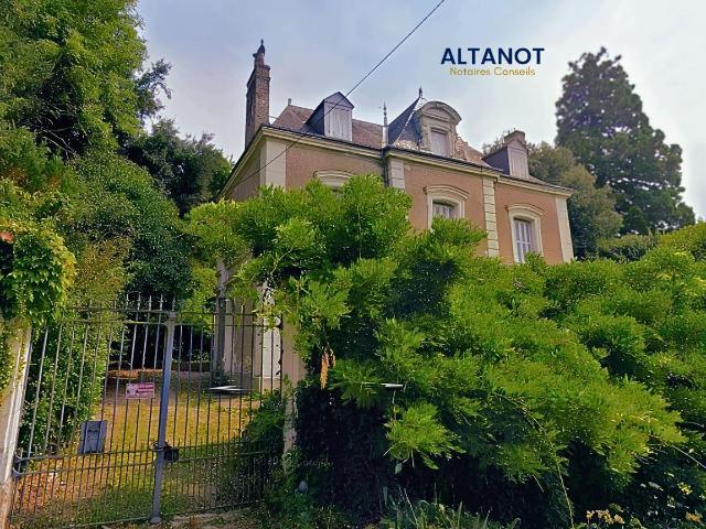 Maison vente à Loches, Pocé-sur-cisse