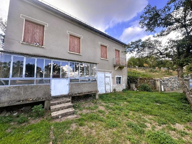 Maison vente à Rézentières, Cantal
