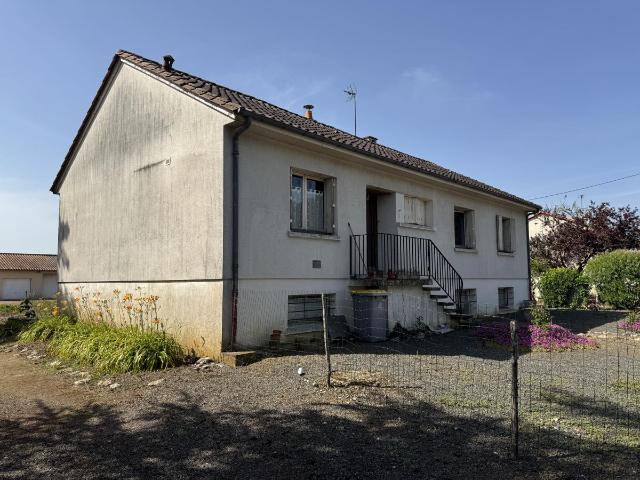Maison vente à Roiffé, Vienne