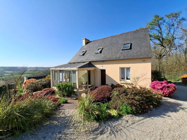 Maison vente à Guingamp, Bretagne