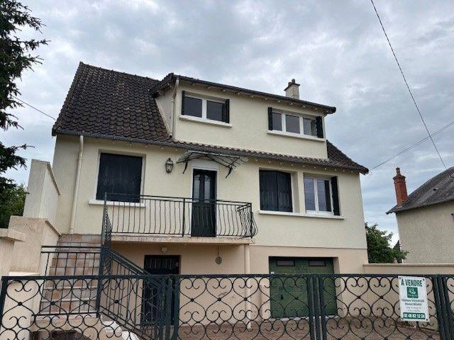 Maison vente à Saint-Amand-Montrond, Saint-amand-montrond