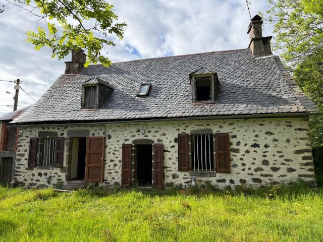 Maison vente à Mauriac, Saint-bonnet-de-salers