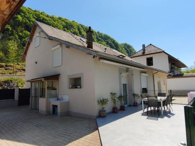 Maison vente à Chambéry, Saint-cassin