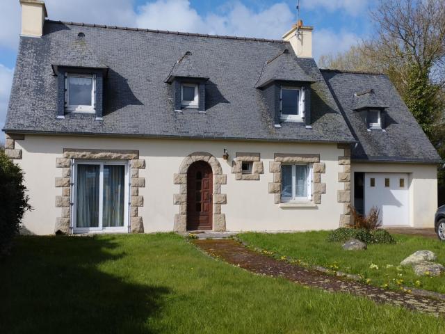 Maison vente à Guingamp, Bretagne