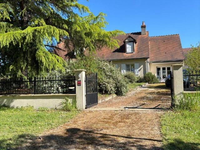 Maison vente à Châteauroux, Saint-cyran-du-jambot