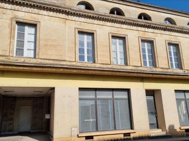 Maison vente à Jonzac, Saint-genis-de-saintonge