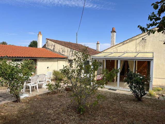 Maison vente à Fontenay-le-Comte, Pays de la Loire