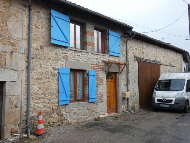 Maison vente à Rochechouart, Saint-junien