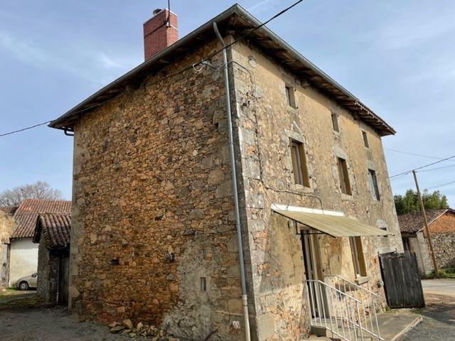 Maison vente à Rochechouart, Saint-laurent-sur-gorre