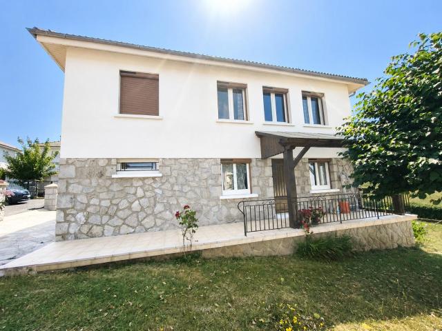 Maison vente à Aurillac, Saint-mamet-la-salvetat