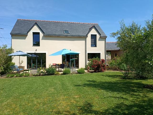 Maison vente à Angers, Saint-rémy-la-varenne