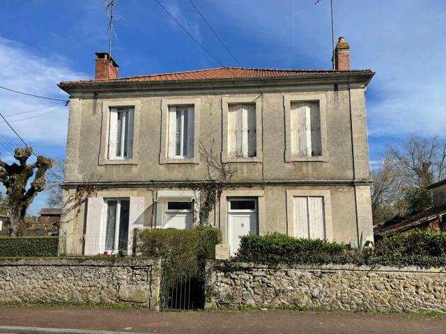 Maison vente à Bernay, Saint-symphorien