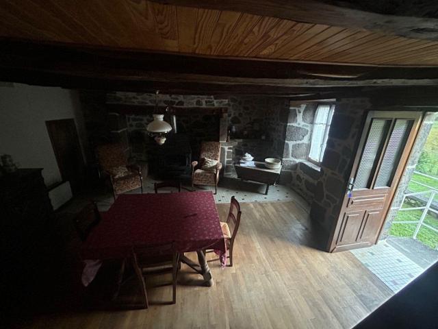 Maison vente à Mauriac, Saint-vincent-de-salers