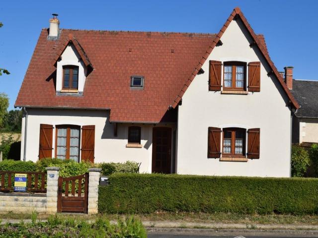 Maison vente à Bourges, Sainte-solange