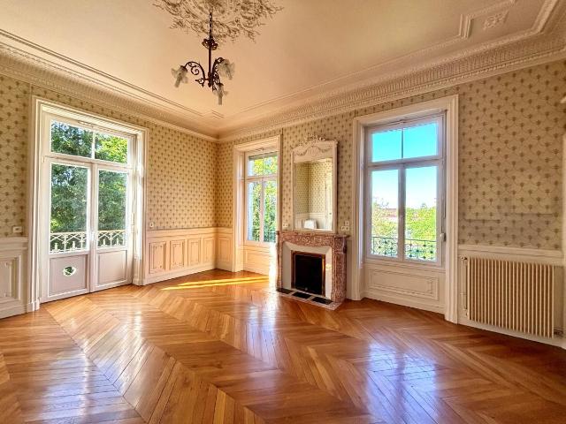 Maison vente à Beaune, Santenay
