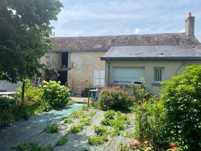 Maison vente à Chinon, Savigné-sur-lathan