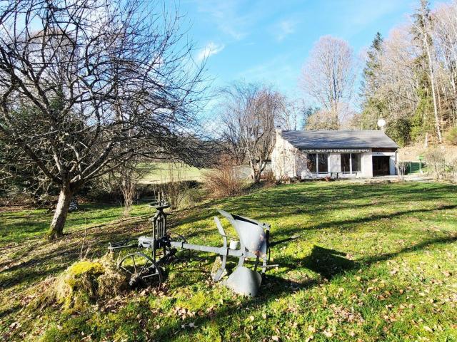 Maison vente à Ussel, Sérandon