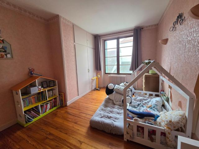 Maison vente à Reims, Sermiers