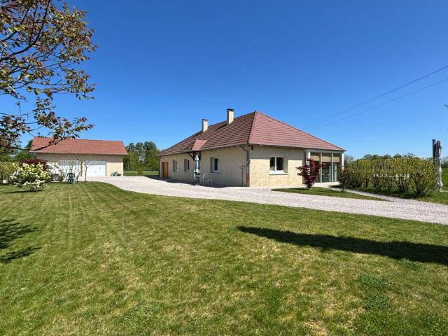 Maison vente à Louhans-Châteaurenaud, Louhans