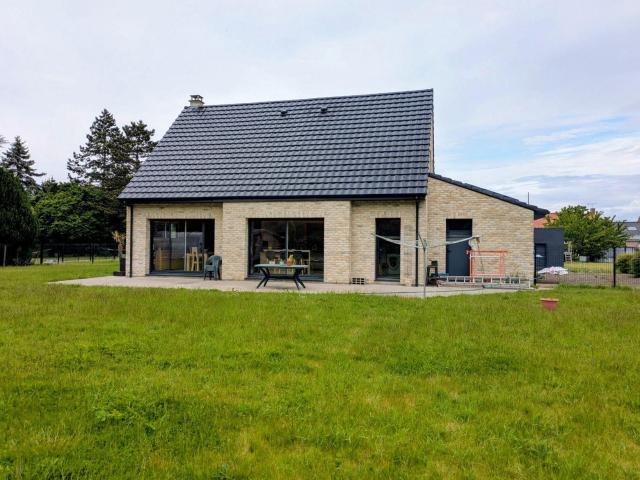 Maison vente à Dunkerque, Steene
