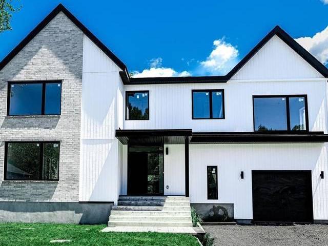 House for sale in Québec