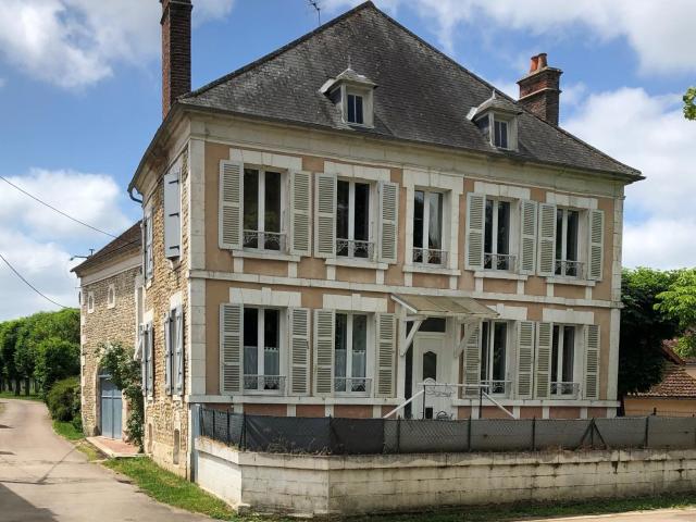 Maison vente à Beaune, Bourgogne-Franche-Comté