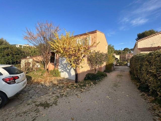 Maison vente à Arrondissement de Toulon, Toulon