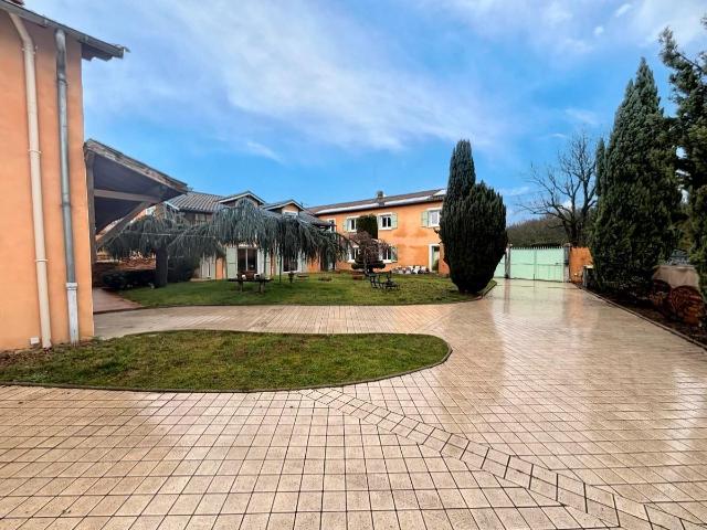 Maison vente à Bourg-en-Bresse, Toussieux