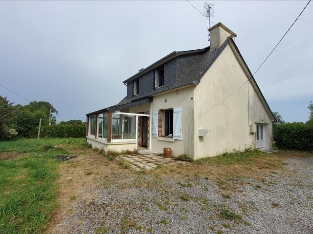 Maison vente à Guingamp, Bretagne