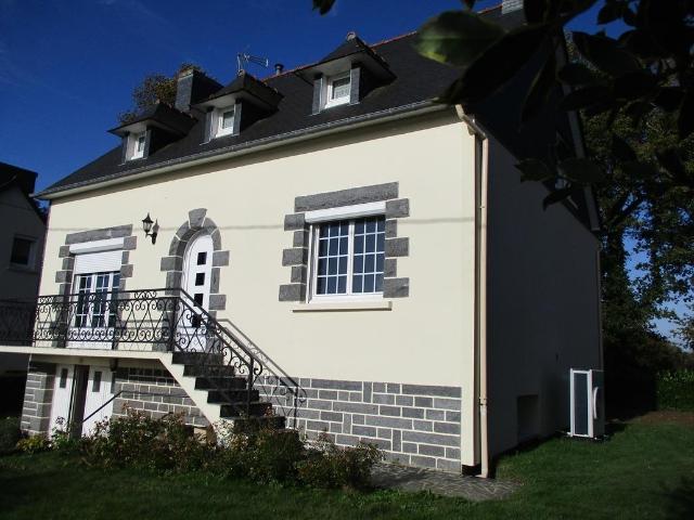 Maison vente à Guingamp, Bretagne