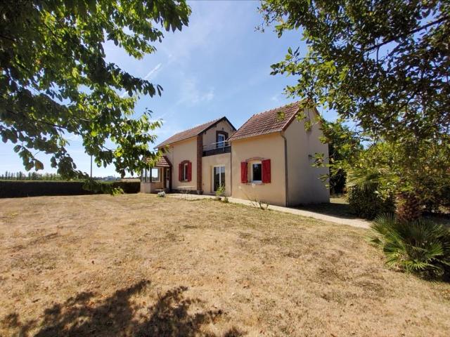 Maison vente à Guingamp, Bretagne