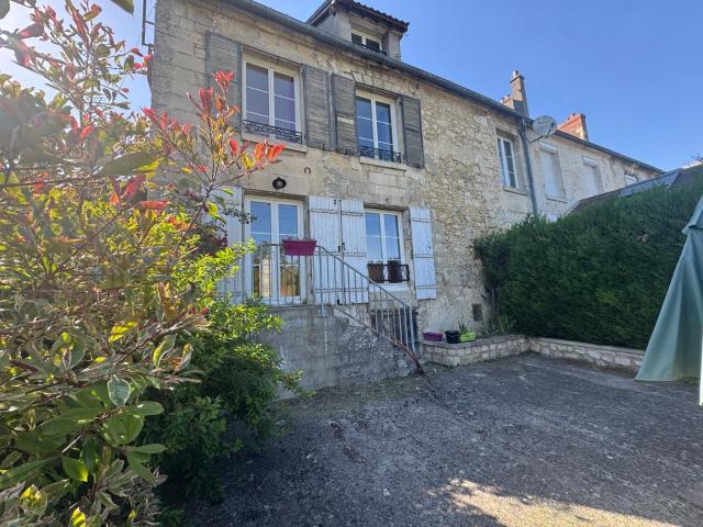 Maison vente à Senlis, Verberie