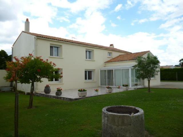 Maison vente à La Rochelle, Vérines