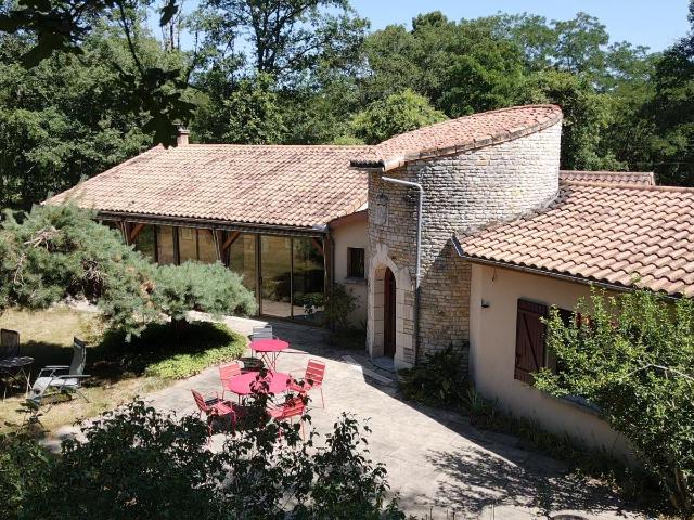 Maison vente à Châtellerault, Verrue