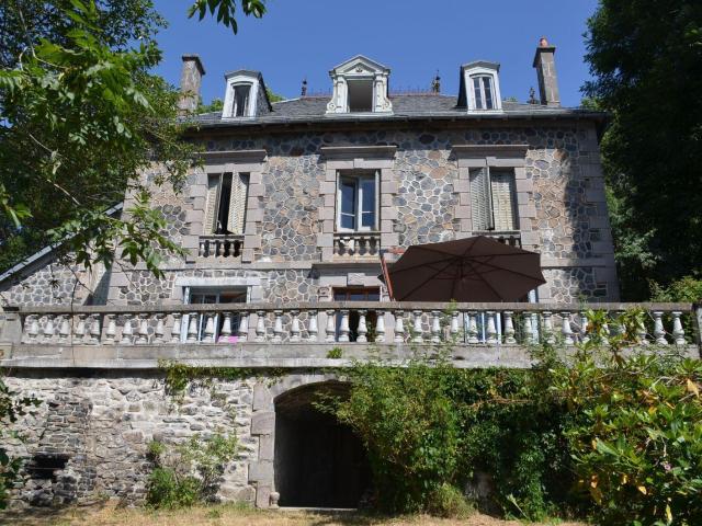 Maison vente à Saint-Flour, Vèze