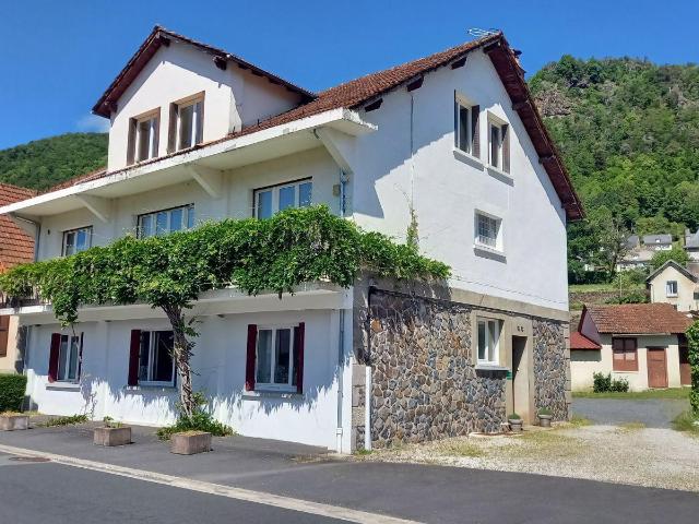 Maison vente à Aurillac, Vic-sur-cère