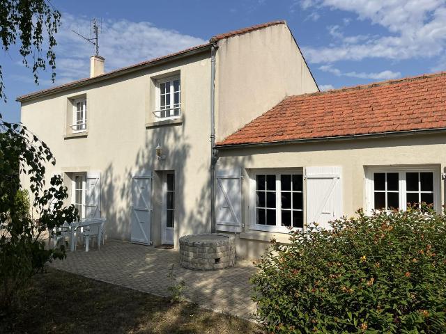 Maison vente à Fontenay-le-Comte, Vouillé-les-marais