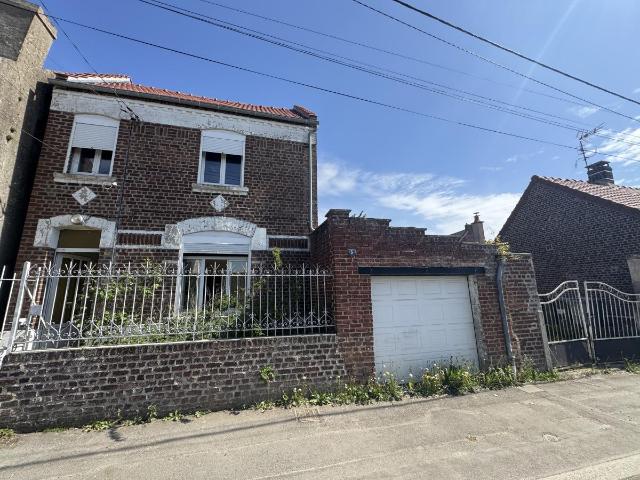 Maison vente à Cambrai, Wambaix