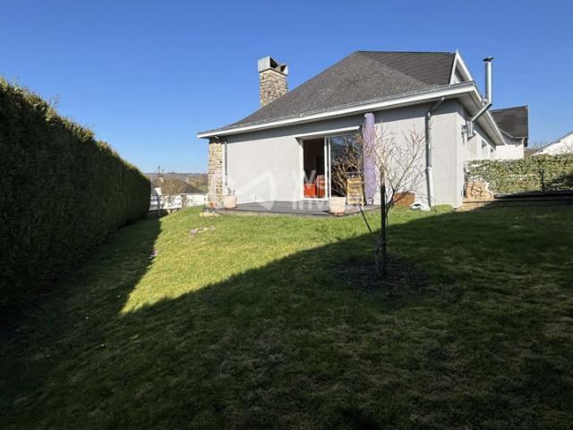 Maison vente à Charleville-Mézières, Montcornet