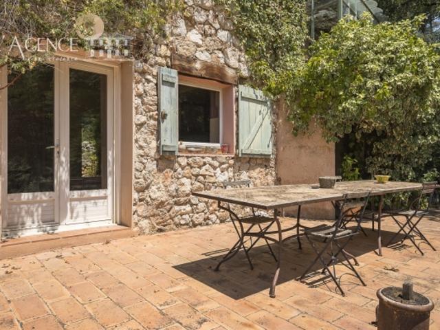Maison vente à Aix-en-Provence, Bouches-du-Rhône